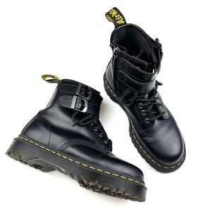 Dr. Martens 1460 Bex Buckle Smooth Black Leather Lug Sole Combat Boots size 9